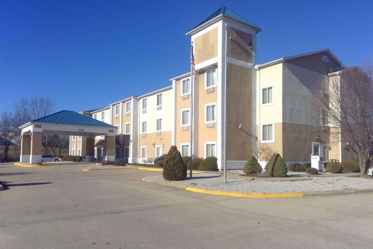 Baymont By Wyndham Kirksville University Area Esterno foto