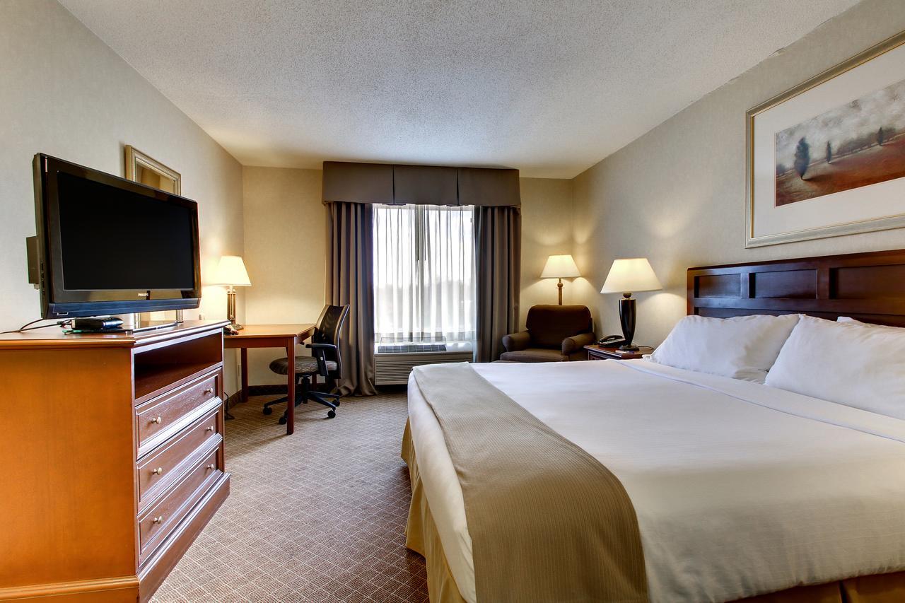 Baymont By Wyndham Kirksville University Area Esterno foto